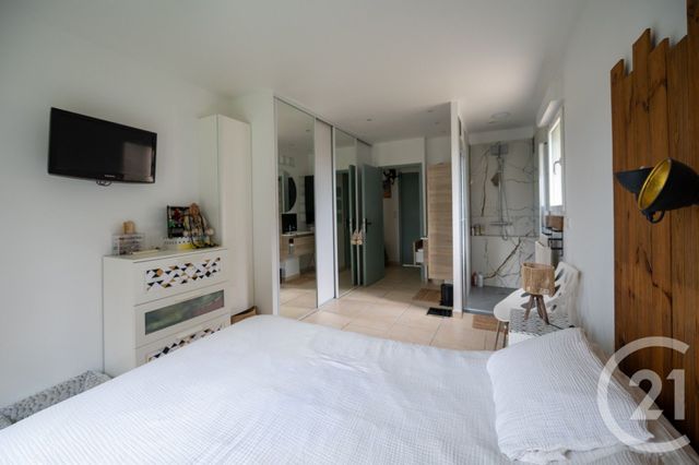 maison à vendre - 5 pièces - 146.76 m2 - BORMES LES MIMOSAS - 83 - PROVENCE-ALPES-COTE-D-AZUR - Century 21 Net-Immo Agency