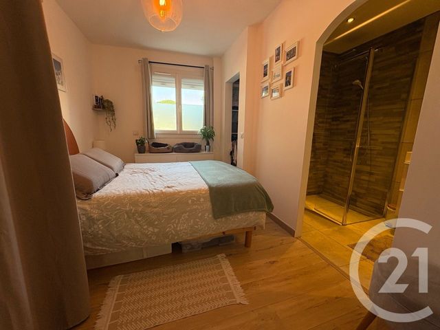 Appartement T2 à vendre - 2 pièces - 40.27 m2 - HYERES - 83 - PROVENCE-ALPES-COTE-D-AZUR - Century 21 Net-Immo Agency