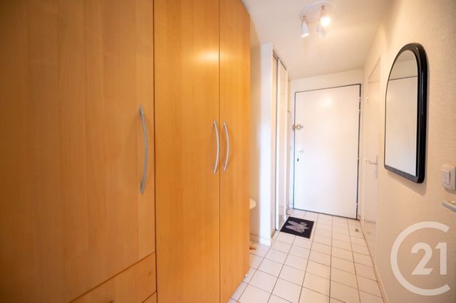 Appartement T2 à vendre - 2 pièces - 26.6 m2 - LE LAVANDOU - 83 - PROVENCE-ALPES-COTE-D-AZUR - Century 21 Net-Immo Agency