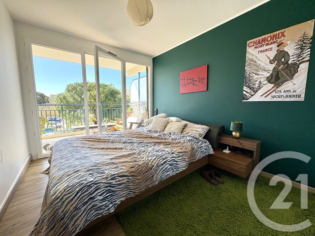 Appartement T3 à vendre - 3 pièces - 62.07 m2 - LE LAVANDOU - 83 - PROVENCE-ALPES-COTE-D-AZUR - Century 21 Net-Immo Agency