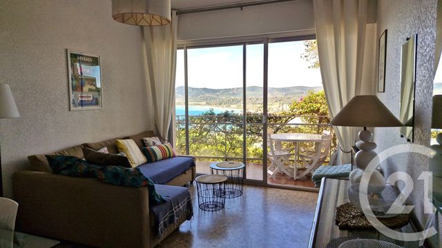 Appartement F3 à vendre - 3 pièces - 61.97 m2 - LE LAVANDOU - 83 - PROVENCE-ALPES-COTE-D-AZUR - Century 21 Net-Immo Agency