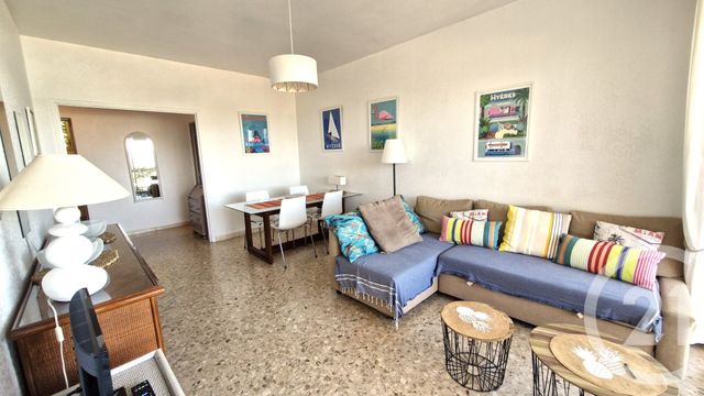 Appartement F3 à vendre - 3 pièces - 61.97 m2 - LE LAVANDOU - 83 - PROVENCE-ALPES-COTE-D-AZUR - Century 21 Net-Immo Agency
