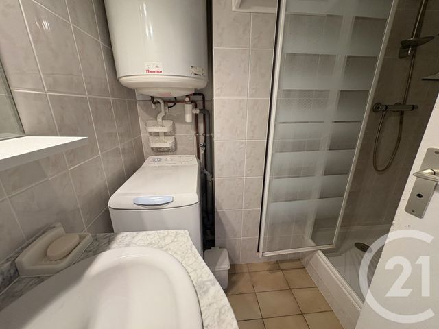 Appartement à vendre - 3 pièces - 42.14 m2 - BORMES LES MIMOSAS - 83 - PROVENCE-ALPES-COTE-D-AZUR - Century 21 Net-Immo Agency