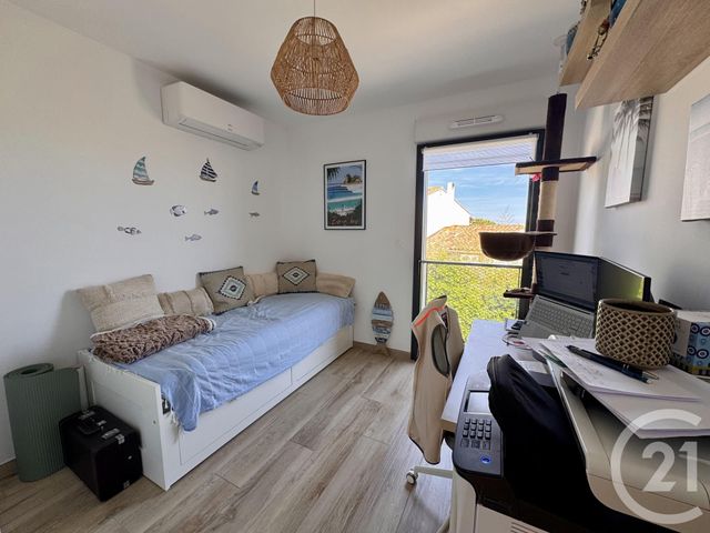 Appartement à vendre - 3 pièces - 58.0 m2 - BORMES LES MIMOSAS - 83 - PROVENCE-ALPES-COTE-D-AZUR - Century 21 Net-Immo Agency