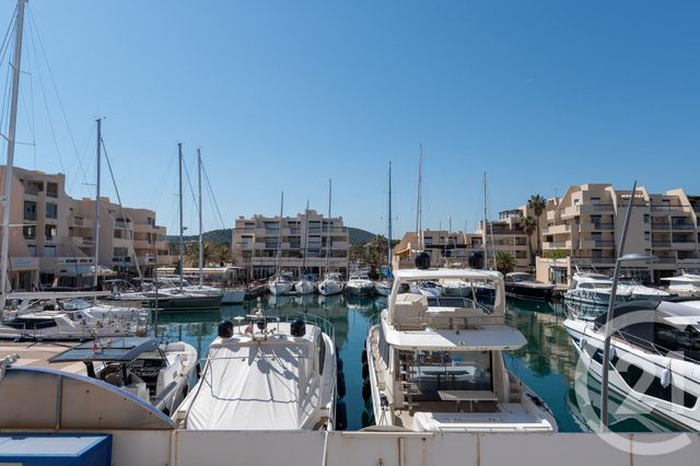 Appartement T3 à vendre - 3 pièces - 72.6 m2 - BORMES LES MIMOSAS - 83 - PROVENCE-ALPES-COTE-D-AZUR - Century 21 Net-Immo Agency