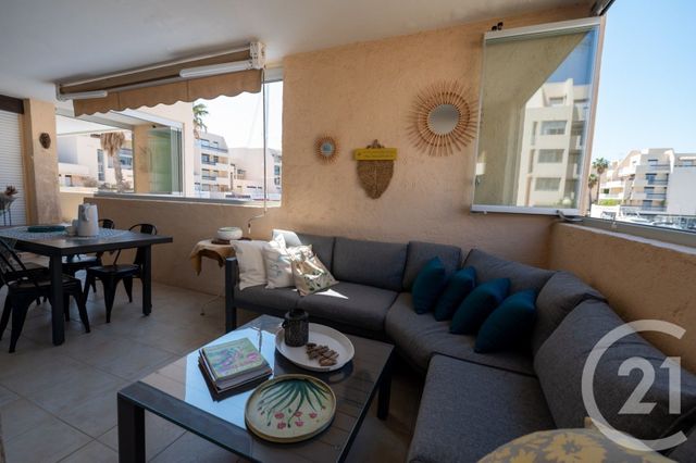 Appartement T3 à vendre - 3 pièces - 72.6 m2 - BORMES LES MIMOSAS - 83 - PROVENCE-ALPES-COTE-D-AZUR - Century 21 Net-Immo Agency