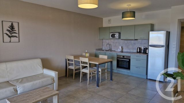 Appartement T3 à vendre - 3 pièces - 63.49 m2 - LE LAVANDOU - 83 - PROVENCE-ALPES-COTE-D-AZUR - Century 21 Net-Immo Agency