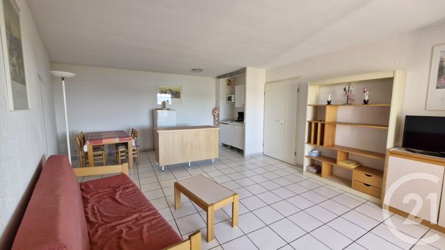 Appartement T2 à vendre - 2 pièces - 49.56 m2 - LE LAVANDOU - 83 - PROVENCE-ALPES-COTE-D-AZUR - Century 21 Net-Immo Agency
