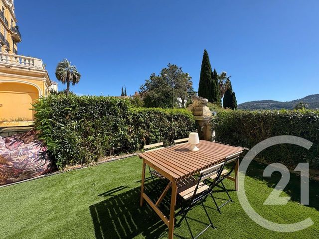 Appartement T3 à vendre - 3 pièces - 92.3 m2 - HYERES - 83 - PROVENCE-ALPES-COTE-D-AZUR - Century 21 Net-Immo Agency