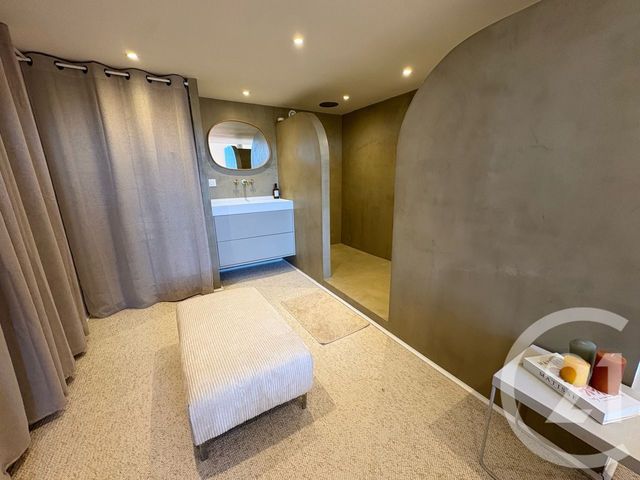Appartement T3 à vendre - 3 pièces - 92.3 m2 - HYERES - 83 - PROVENCE-ALPES-COTE-D-AZUR - Century 21 Net-Immo Agency