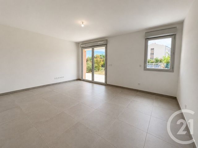 Appartement T3 à vendre BORMES LES MIMOSAS