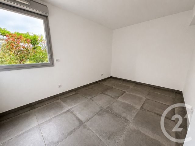 Appartement T3 à vendre - 3 pièces - 62.1 m2 - BORMES LES MIMOSAS - 83 - PROVENCE-ALPES-COTE-D-AZUR - Century 21 Net-Immo Agency