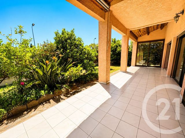 maison à vendre - 5 pièces - 127.0 m2 - BORMES LES MIMOSAS - 83 - PROVENCE-ALPES-COTE-D-AZUR - Century 21 Net-Immo Agency