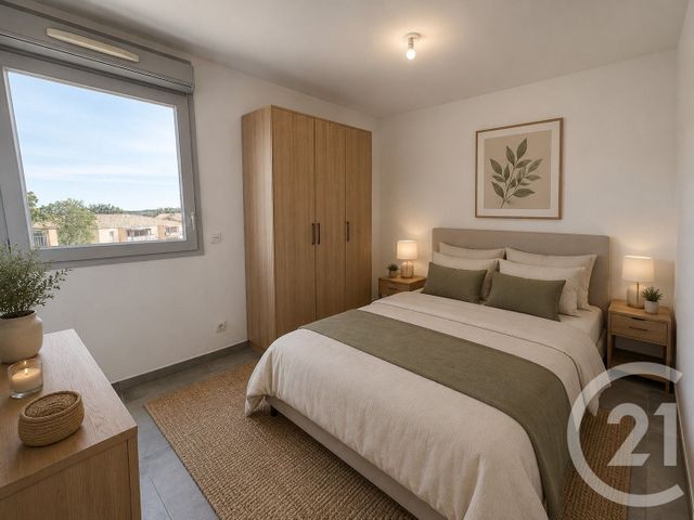 Appartement T4 à vendre - 4 pièces - 80.2 m2 - BORMES LES MIMOSAS - 83 - PROVENCE-ALPES-COTE-D-AZUR - Century 21 Net-Immo Agency