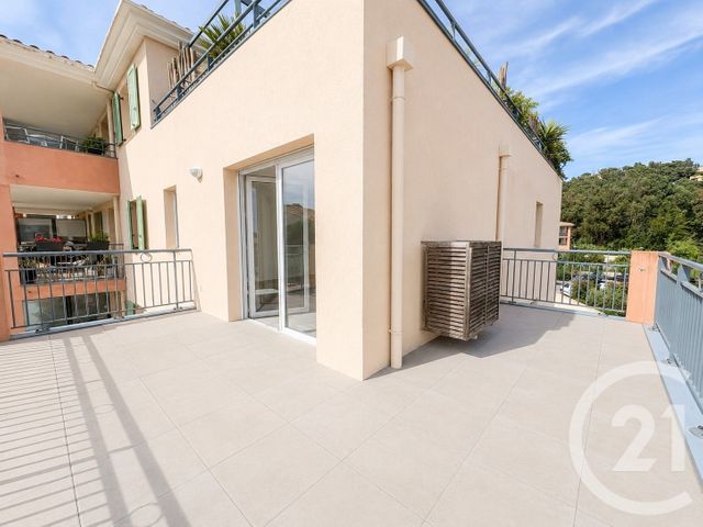 Appartement T4 à vendre - 4 pièces - 80.2 m2 - BORMES LES MIMOSAS - 83 - PROVENCE-ALPES-COTE-D-AZUR - Century 21 Net-Immo Agency