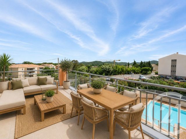 Appartement T4 à vendre BORMES LES MIMOSAS