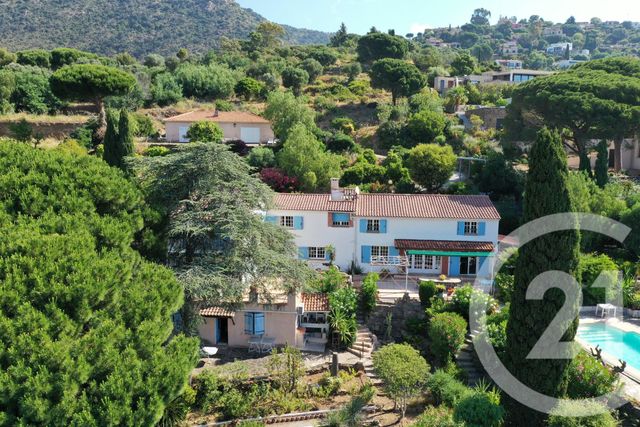 maison à vendre - 8 pièces - 302.51 m2 - LE LAVANDOU - 83 - PROVENCE-ALPES-COTE-D-AZUR - Century 21 Net-Immo Agency