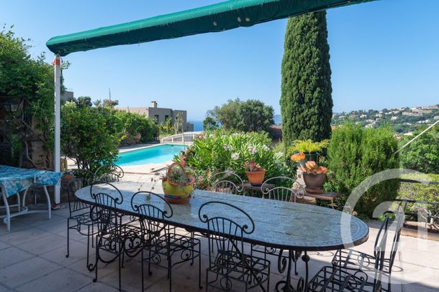 maison à vendre - 8 pièces - 302.51 m2 - LE LAVANDOU - 83 - PROVENCE-ALPES-COTE-D-AZUR - Century 21 Net-Immo Agency