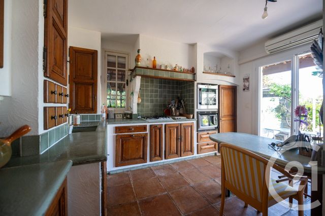maison à vendre - 8 pièces - 302.51 m2 - LE LAVANDOU - 83 - PROVENCE-ALPES-COTE-D-AZUR - Century 21 Net-Immo Agency