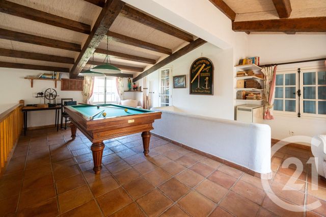 maison à vendre - 8 pièces - 302.51 m2 - LE LAVANDOU - 83 - PROVENCE-ALPES-COTE-D-AZUR - Century 21 Net-Immo Agency
