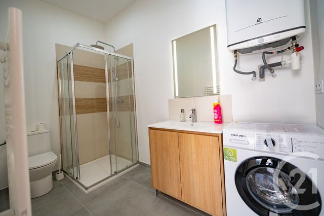 Appartement T2 à vendre - 2 pièces - 34.24 m2 - LE LAVANDOU - 83 - PROVENCE-ALPES-COTE-D-AZUR - Century 21 Net-Immo Agency