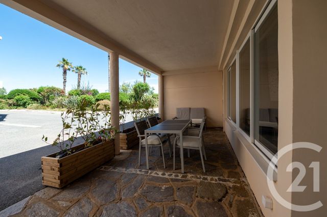 Appartement T2 à vendre - 2 pièces - 33.24 m2 - LE LAVANDOU - 83 - PROVENCE-ALPES-COTE-D-AZUR - Century 21 Net-Immo Agency