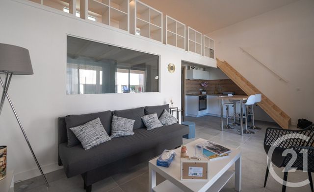 Appartement T2 à vendre - 2 pièces - 33.24 m2 - LE LAVANDOU - 83 - PROVENCE-ALPES-COTE-D-AZUR - Century 21 Net-Immo Agency