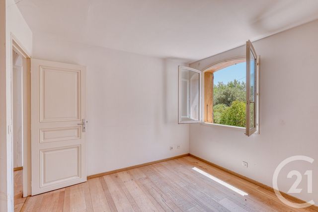 maison à vendre - 6 pièces - 204.0 m2 - HYERES - 83 - PROVENCE-ALPES-COTE-D-AZUR - Century 21 Net-Immo Agency