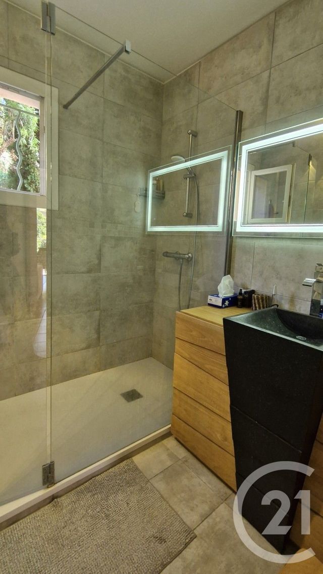 maison à vendre - 4 pièces - 81.98 m2 - LE LAVANDOU - 83 - PROVENCE-ALPES-COTE-D-AZUR - Century 21 Net-Immo Agency