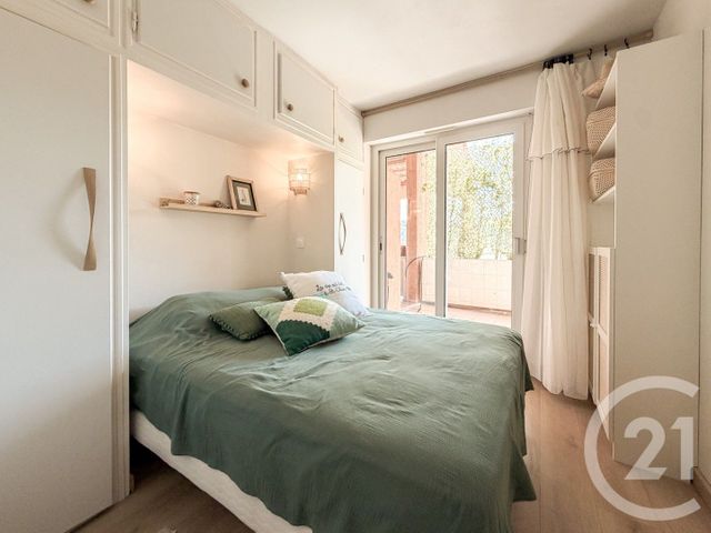 Appartement Duplex à vendre - 4 pièces - 48.0 m2 - LE LAVANDOU - 83 - PROVENCE-ALPES-COTE-D-AZUR - Century 21 Net-Immo Agency