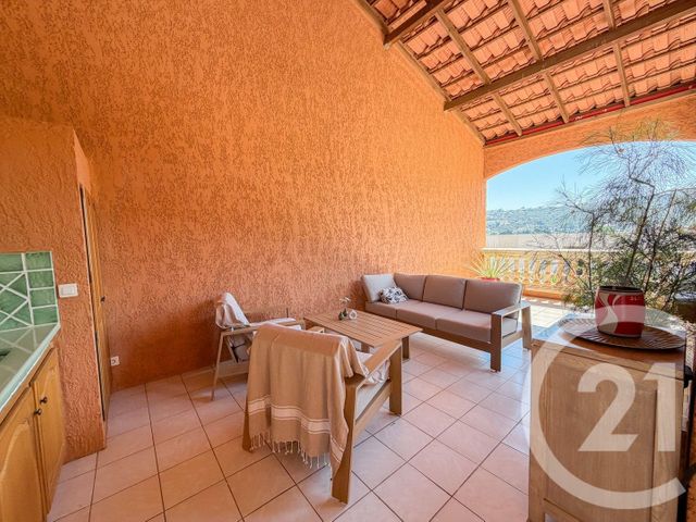 Appartement Duplex à vendre - 4 pièces - 48.0 m2 - LE LAVANDOU - 83 - PROVENCE-ALPES-COTE-D-AZUR - Century 21 Net-Immo Agency
