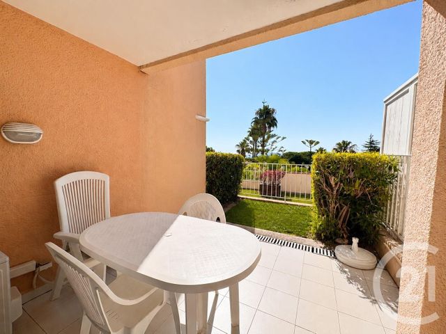 Appartement T2 à vendre - 2 pièces - 27.95 m2 - LE LAVANDOU - 83 - PROVENCE-ALPES-COTE-D-AZUR - Century 21 Net-Immo Agency