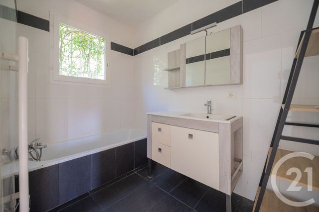 maison à vendre - 4 pièces - 75.0 m2 - BORMES LES MIMOSAS - 83 - PROVENCE-ALPES-COTE-D-AZUR - Century 21 Net-Immo Agency
