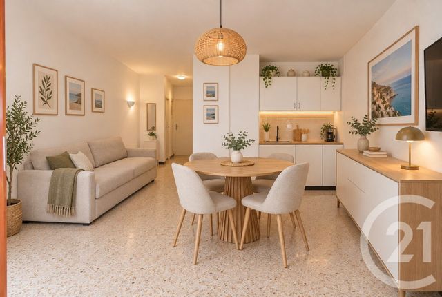 Appartement Studio à vendre - 1 pièce - 30.57 m2 - BORMES LES MIMOSAS - 83 - PROVENCE-ALPES-COTE-D-AZUR - Century 21 Net-Immo Agency