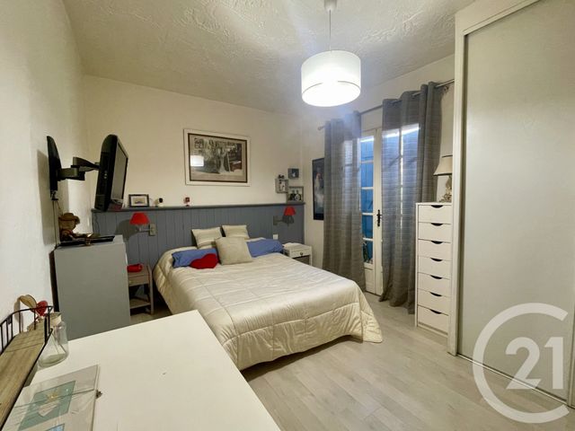 maison à vendre - 7 pièces - 226.0 m2 - LE LAVANDOU - 83 - PROVENCE-ALPES-COTE-D-AZUR - Century 21 Net-Immo Agency