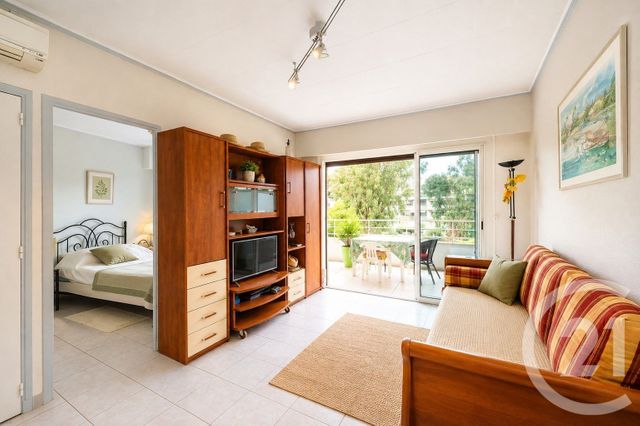 Appartement T2 à vendre - 2 pièces - 39.2 m2 - BORMES LES MIMOSAS - 83 - PROVENCE-ALPES-COTE-D-AZUR - Century 21 Net-Immo Agency
