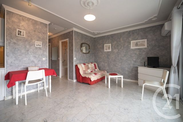 Appartement T1 à vendre - 1 pièce - 31.2 m2 - LE LAVANDOU - 83 - PROVENCE-ALPES-COTE-D-AZUR - Century 21 Net-Immo Agency