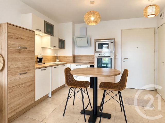 Appartement T2 à vendre - 2 pièces - 38.2 m2 - BORMES LES MIMOSAS - 83 - PROVENCE-ALPES-COTE-D-AZUR - Century 21 Net-Immo Agency