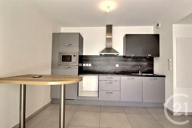 Appartement T2 à vendre - 2 pièces - 41.8 m2 - BORMES LES MIMOSAS - 83 - PROVENCE-ALPES-COTE-D-AZUR - Century 21 Net-Immo Agency