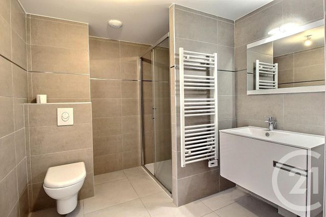 Appartement T2 à vendre - 2 pièces - 41.8 m2 - BORMES LES MIMOSAS - 83 - PROVENCE-ALPES-COTE-D-AZUR - Century 21 Net-Immo Agency