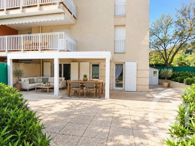 appartement - LE LAVANDOU - 83