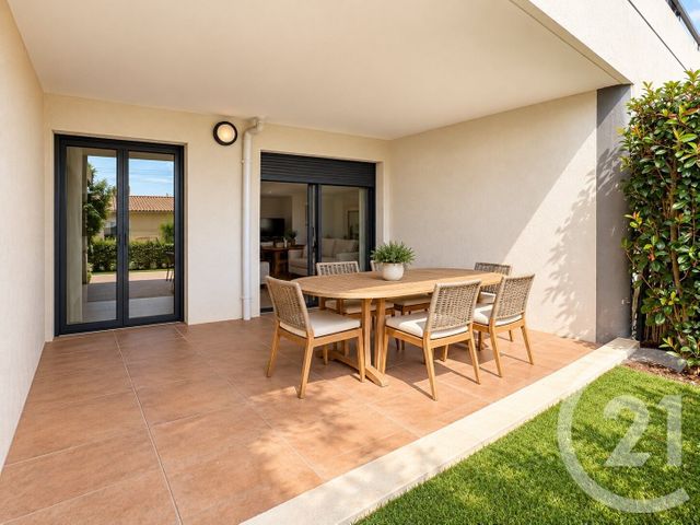 Appartement T2 à vendre - 2 pièces - 41.0 m2 - BORMES LES MIMOSAS - 83 - PROVENCE-ALPES-COTE-D-AZUR - Century 21 Net-Immo Agency