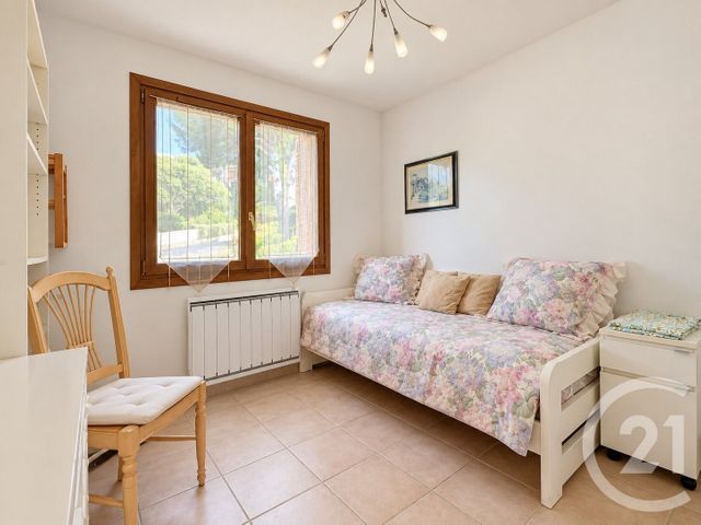 Appartement T3 à vendre - 3 pièces - 59.0 m2 - BORMES LES MIMOSAS - 83 - PROVENCE-ALPES-COTE-D-AZUR - Century 21 Net-Immo Agency
