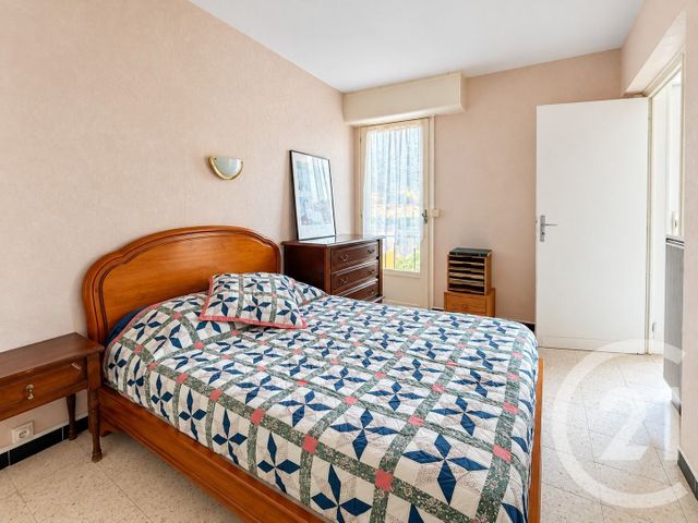Appartement F2 à vendre - 2 pièces - 42.94 m2 - LE LAVANDOU - 83 - PROVENCE-ALPES-COTE-D-AZUR - Century 21 Net-Immo Agency