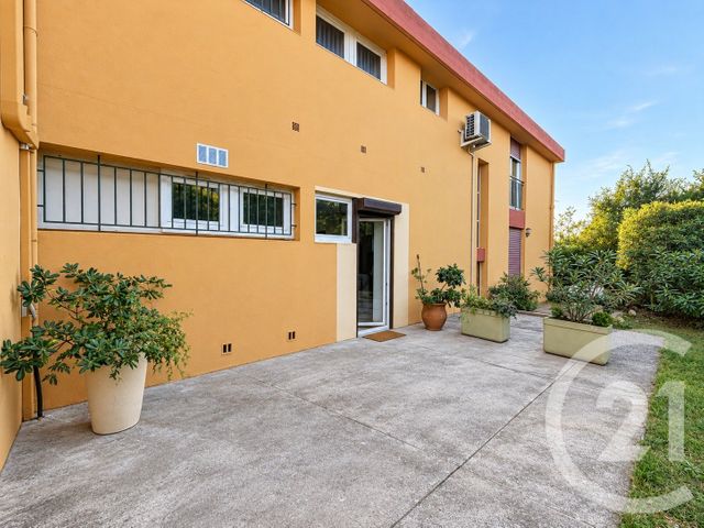 Appartement F2 à vendre - 2 pièces - 42.94 m2 - LE LAVANDOU - 83 - PROVENCE-ALPES-COTE-D-AZUR - Century 21 Net-Immo Agency