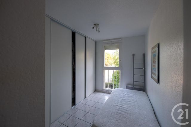 Afficher la photo en grand Appartement F3 à vendre - 3 pièces - 63.78 m2 - LE LAVANDOU - 83 - PROVENCE-ALPES-COTE-D-AZUR - Century 21 Net-Immo Agency