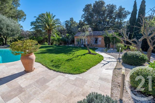 Afficher la photo en grand maison à vendre - 7 pièces - 180.0 m2 - BORMES LES MIMOSAS - 83 - PROVENCE-ALPES-COTE-D-AZUR - Century 21 Net-Immo Agency