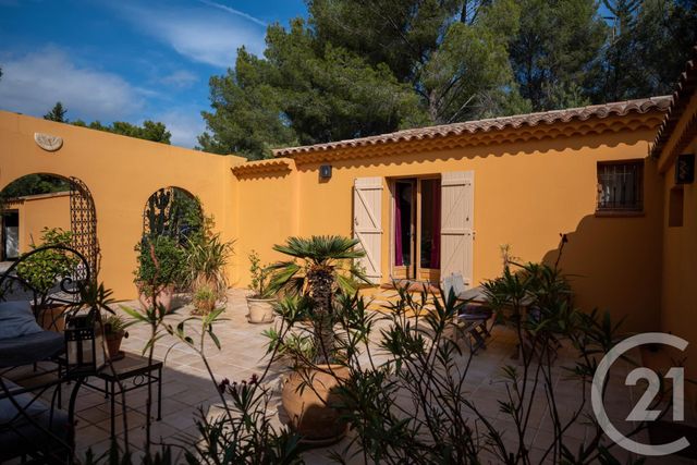 Afficher la photo en grand maison à vendre - 7 pièces - 180.0 m2 - BORMES LES MIMOSAS - 83 - PROVENCE-ALPES-COTE-D-AZUR - Century 21 Net-Immo Agency