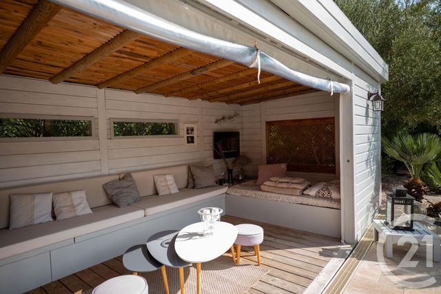 Afficher la photo en grand maison à vendre - 7 pièces - 180.0 m2 - BORMES LES MIMOSAS - 83 - PROVENCE-ALPES-COTE-D-AZUR - Century 21 Net-Immo Agency