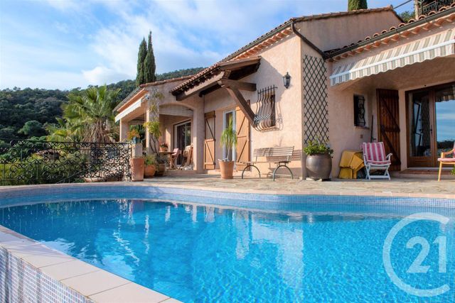 Afficher la photo en grand maison à vendre - 4 pièces - 125.0 m2 - LE LAVANDOU - 83 - PROVENCE-ALPES-COTE-D-AZUR - Century 21 Net-Immo Agency